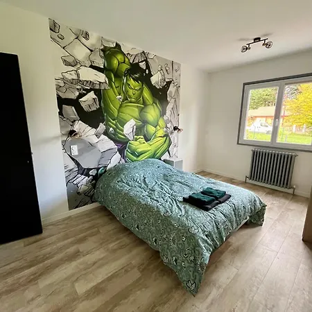 بيت للعطل Maison De Caractere Pour 10 Personnes Le Vernet (Allier)